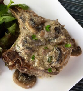 Easy and Healthy Pork Chops Recipe with Creamy Mushroom Sauce